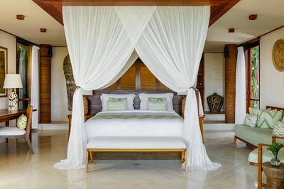 Puncak 3 Bedroom Villa