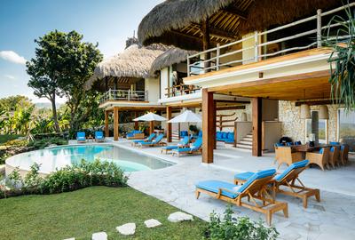 2 Bedroom Villa Kasambi Lantoro Wamoro