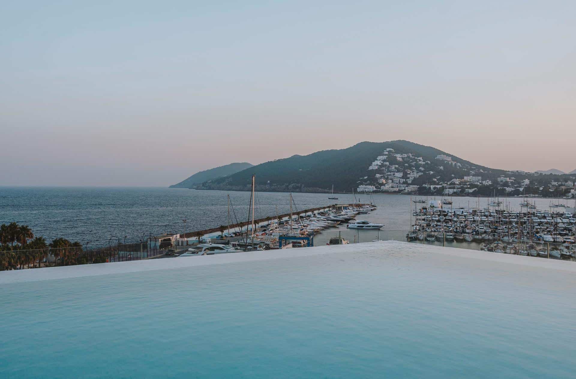 Rooftop Swimming Pool