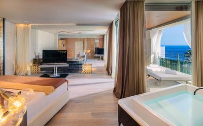 2-Bedroom Presidential Suite