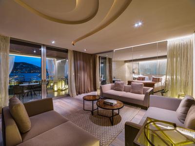 2-Bedroom Presidential Suite
