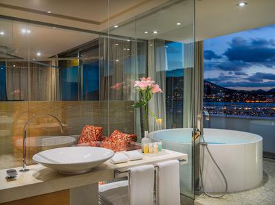 Cloud 9  Suite - Sea View