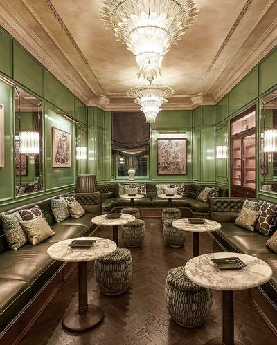 Baur's Bar Cigars Lounge