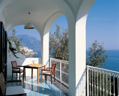 Suite, Front Sea View