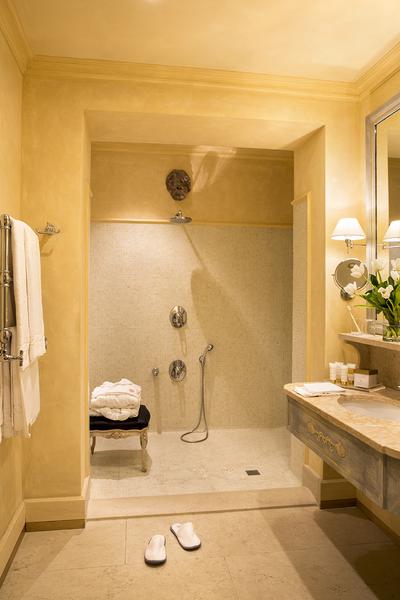 Guest room amenity