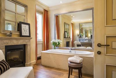Prestige Suite Bathroom