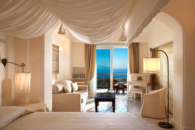 Deluxe Room Sea View