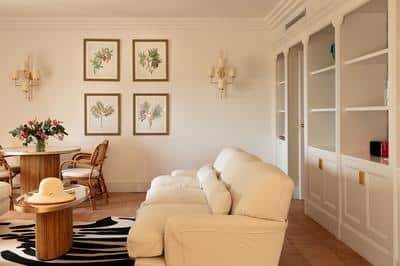 Iconic Suite