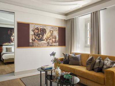 Two Bedrooms Master Suite Red Level
