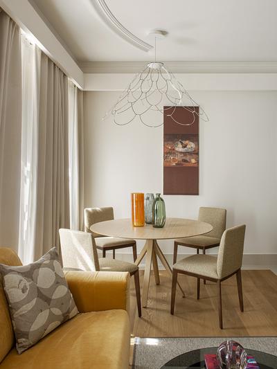 One bedroom Master Suite with View Red Level