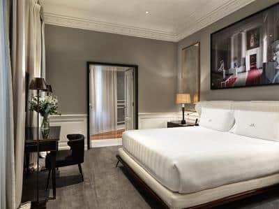 Grand Deluxe Room