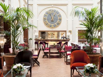 Lounge Bar by Sapordivino