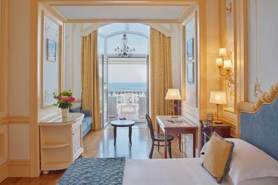 Deluxe Junior Suite