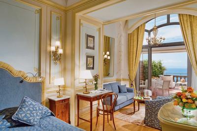 Deluxe Junior Suite