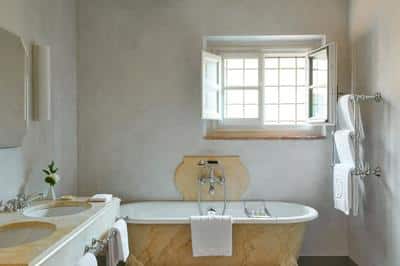 Estate Room