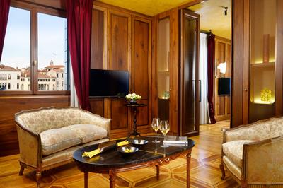 Grand Canal Suite
