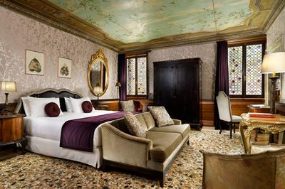 Prestige Room