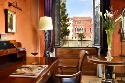 Prestige Room
