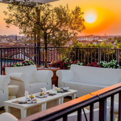 Panoramic Terrace