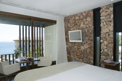 Natura Family Room