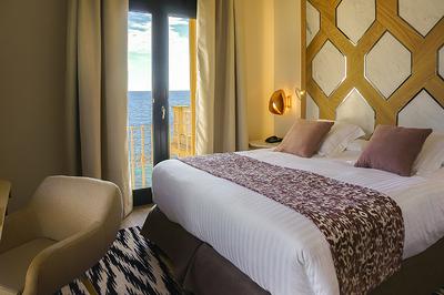 Deluxe Sea View