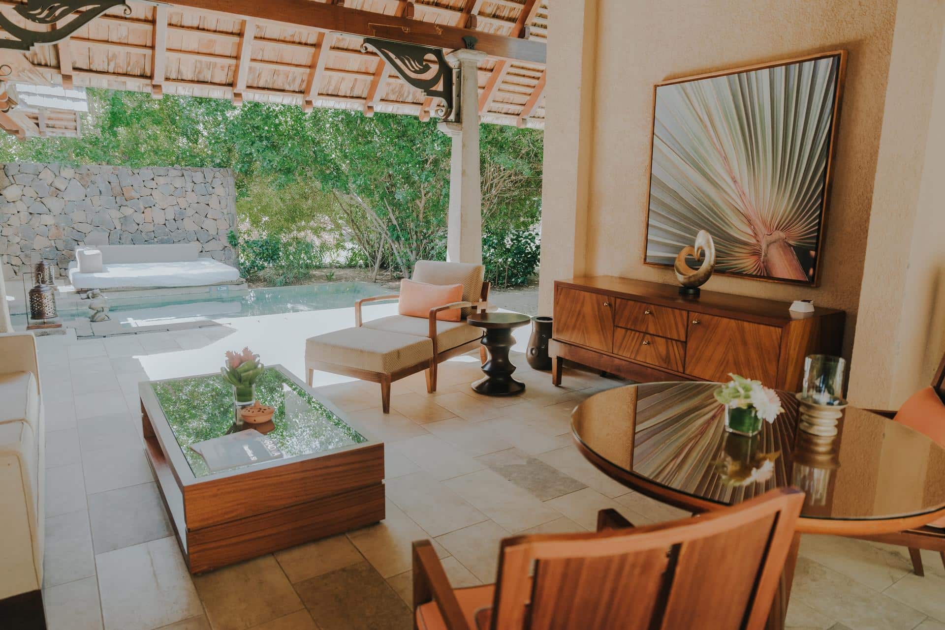 Maradiva Villas Resort & Spa