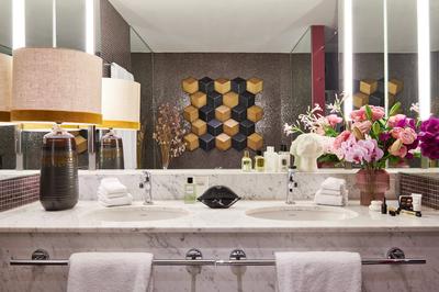 Harper's Bazaar Suite