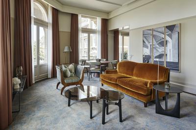 Prestige Suite