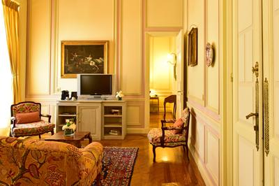 Royal Suite D. Amelia