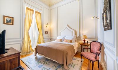 D.Amelia Royal Suite in the Palace