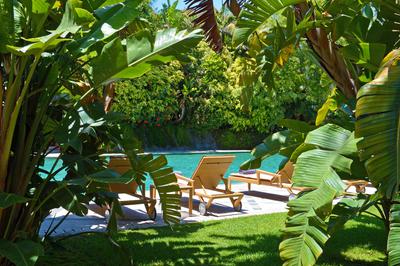 Exterior Swimming Pool