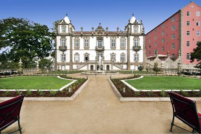 Pestana Palacio do Freixo Facade