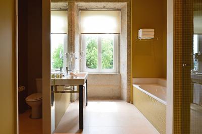 Suite Nicolau Nasoni - Bathroom