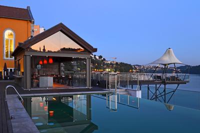 Exterior Swimming Pool
