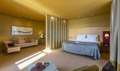 Standard Suite