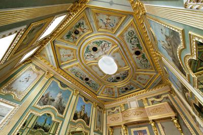 Details of the Mirror Room