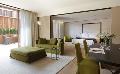 Premier Suite