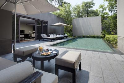 Contemporary Manor