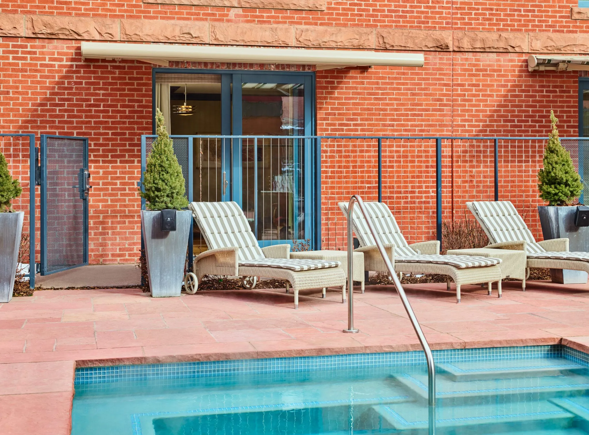 Poolside Junior Suite
