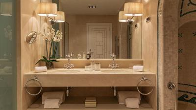 El Palace Suite One and Two Bedrooms