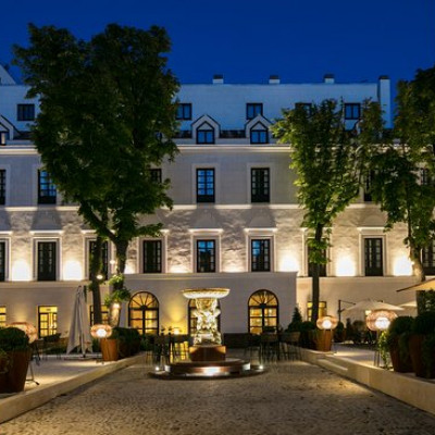 Hotel Gran Meliá Palacio de los Duques image