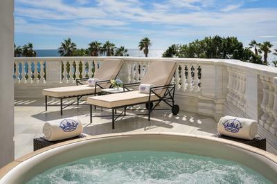 Royal Suite