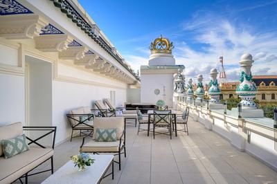 Crown Suite