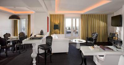 Presidential Penthouse Suite RedLevel