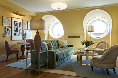 Roof Suite