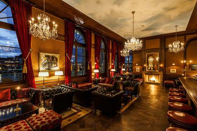 Les Trois Rois Bar