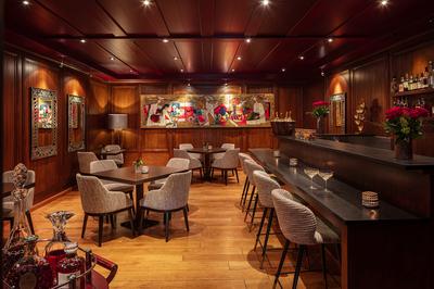 Les Alpes Bar