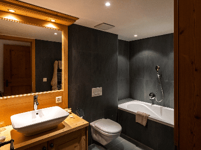 Junior Residence 1 / Junior Residence 2