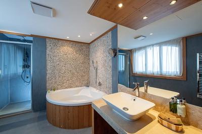 Executive Room, Mountain View