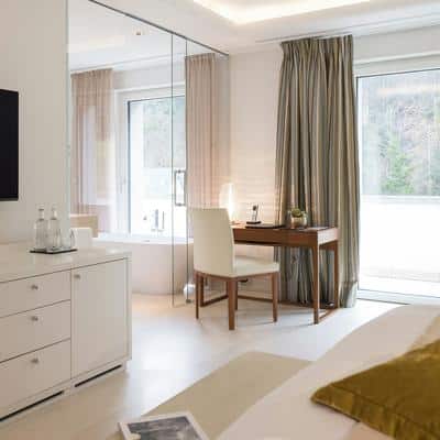 Junior Suite With Mountain View